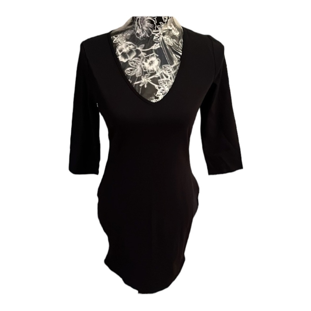 Venus size small classic black V-Neck midi tee shirt dress 3/4 sleeves versatile